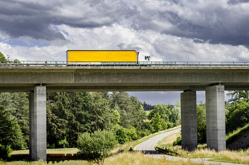 成都铁路货运运费多少-成都出口铁路运费计费规则参考