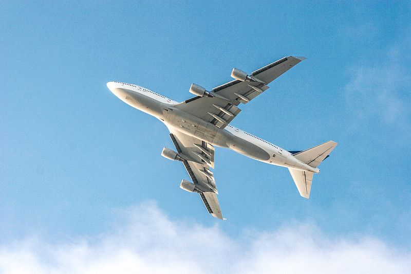 中国天津至新加坡的武侠小说使用空运专线10天速递到 中国天津至新加坡的武侠小说使用空运专线10天速递到