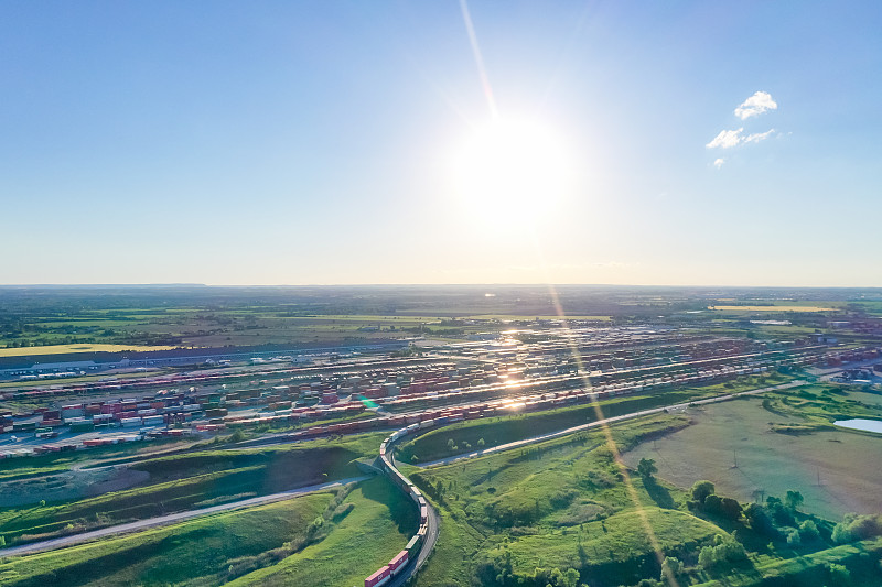 北京至新加坡的德力西测电笔采用空海联运10天送到