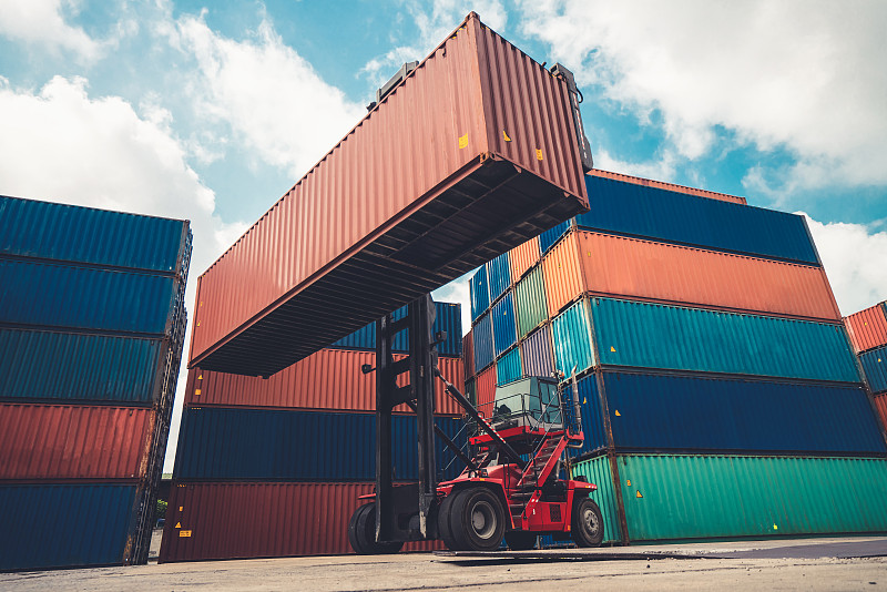 中国西宁茶使用航空货运6天内送达新加坡