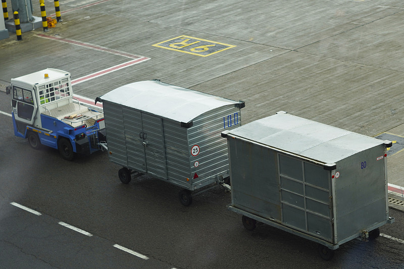 深圳至新加坡的茶杯采用国际航空货运10天送达