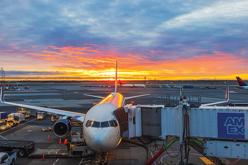 无穷盐焗鸡蛋采用郑州加急空运送达新加坡