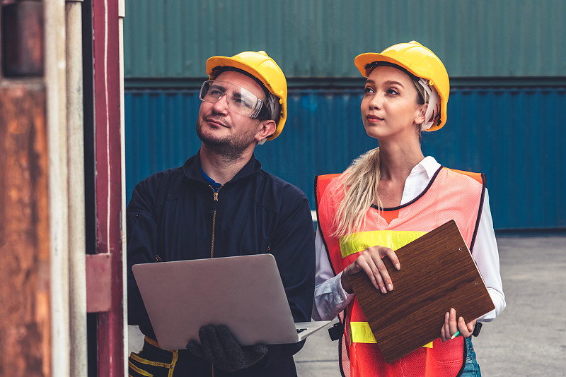 武汉到新加坡的智能加湿器使用空运派送13天内配送到
