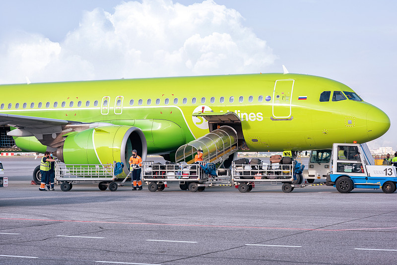 夹心饼干应用中国连云港跨境海空联运配达新加坡 夹心饼干应用中国连云港跨境海空联运配达新加坡