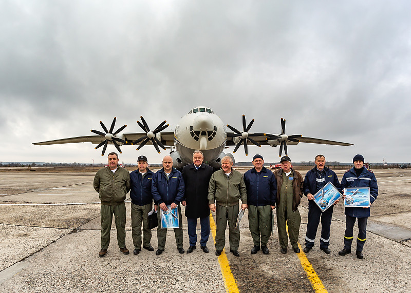 中山至新加坡的保鲜盒使用航空货运5天配送到