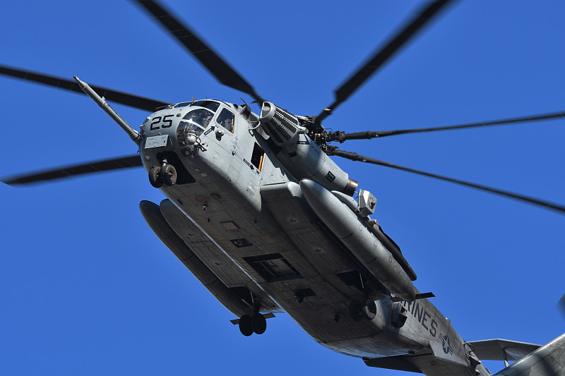 中国厦门国画颜料使用空运快递13天送到新加坡