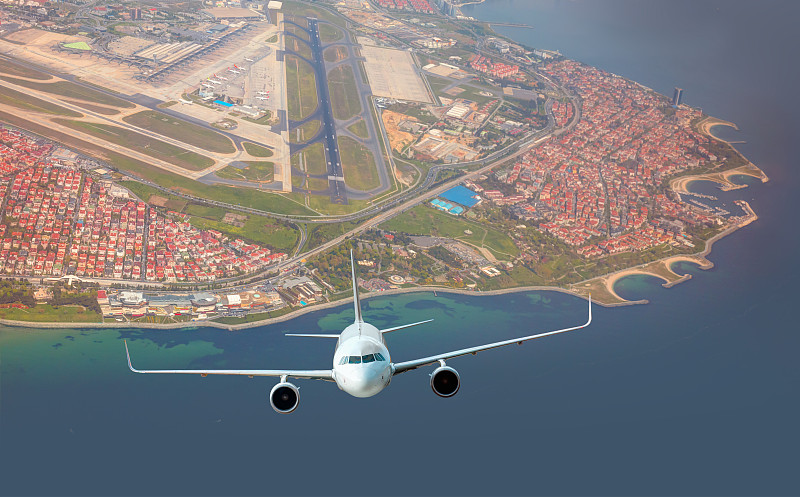 中国郑州到新加坡的麦富迪狗粮采用空运快递15天速递到