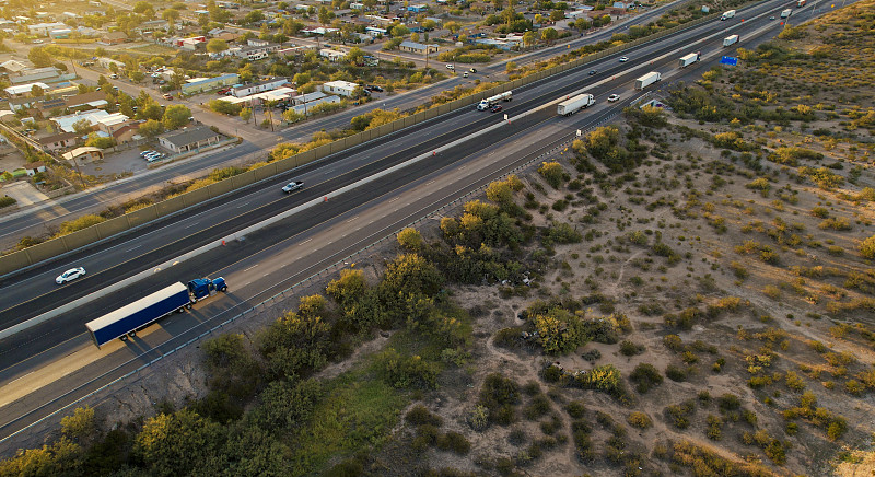 医用防护服/口罩经中国深圳海上运输发往新加坡
