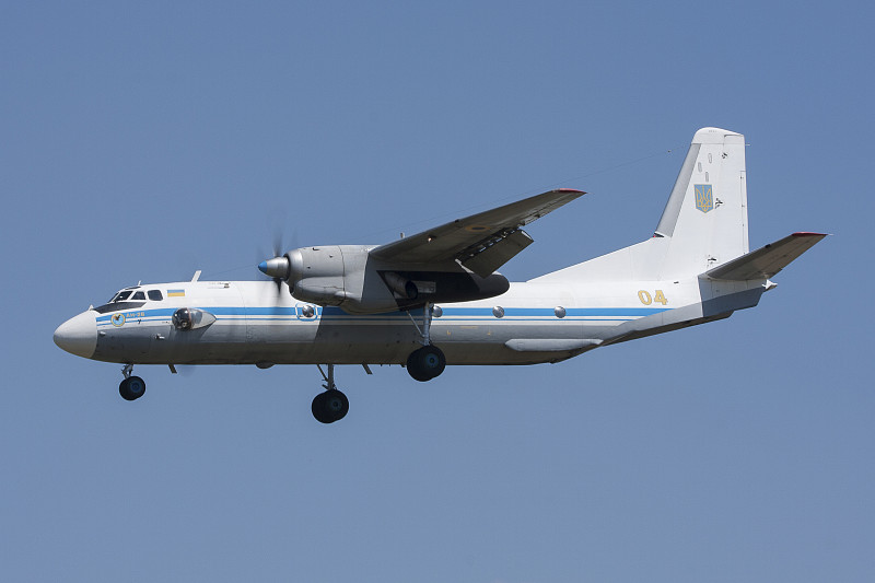 无机化学品采取中国南京整箱海运承运至新加坡