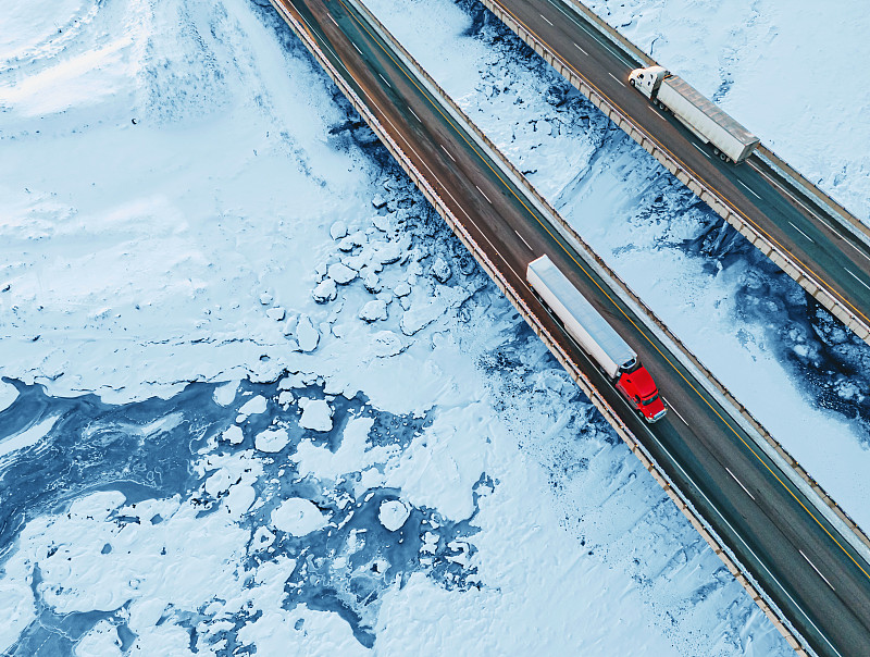 车载吸尘器（便携式）采纳南京班轮运输派送至新加坡