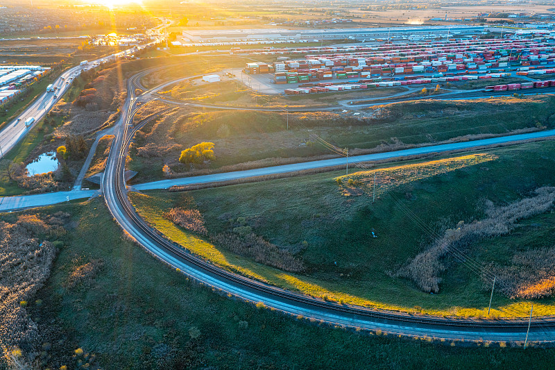 中国中山至新加坡的精密带钢使用门到门空运14天内速递到