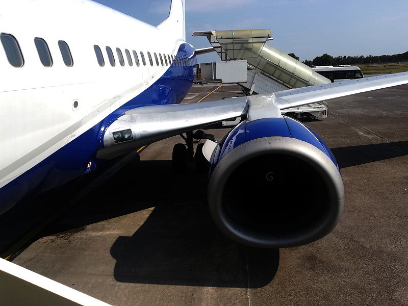 深圳挂钩使用海空联运12天送到新加坡