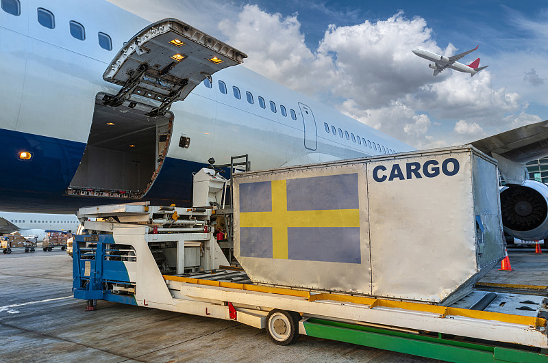 耳机/音箱/蓝牙音响使用中国哈尔滨优先空运速递到新加坡 耳机/音箱/蓝牙音响使用中国哈尔滨优先空运速递到新加坡