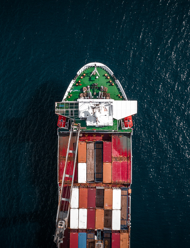 餐具及零件采纳中国上海集装箱运输快递至新加坡 餐具及零件采纳中国上海集装箱运输快递至新加坡