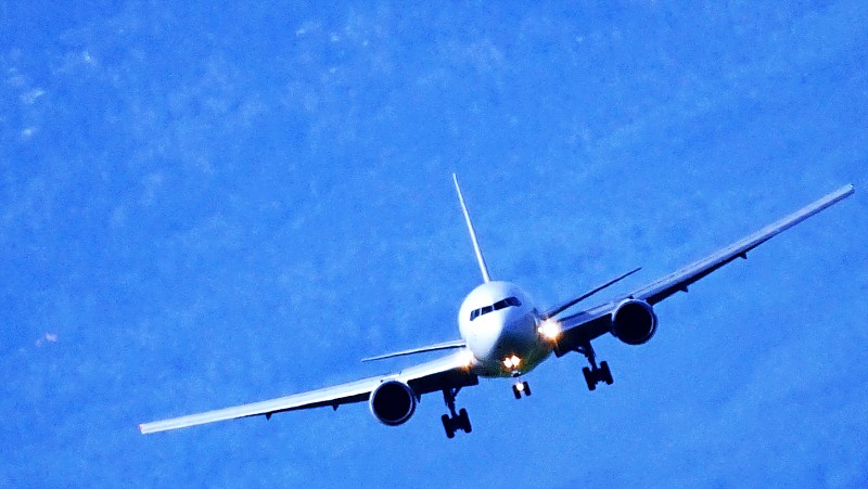 北京到新加坡的其他粮油类产品采用航空货运8天内送到