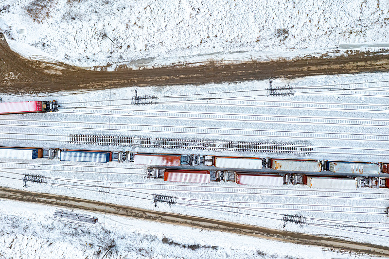 麦克风防风罩利用中国南京跨境海空联运速递到新加坡