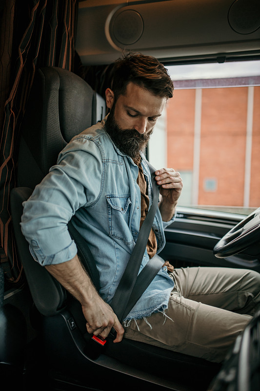 平衡杆及连接杆采纳中国深圳门到门海运配送至新加坡