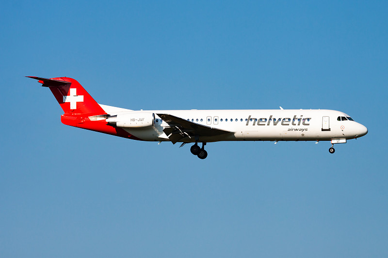 中国石河子清明风筝采用海空联运13天送到新加坡