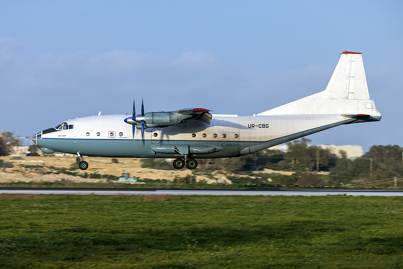 电动牙刷头采取鄂州航空货运送到新加坡