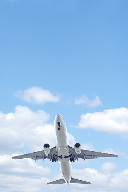 北京扫帚使用航空快递13天内送达新加坡