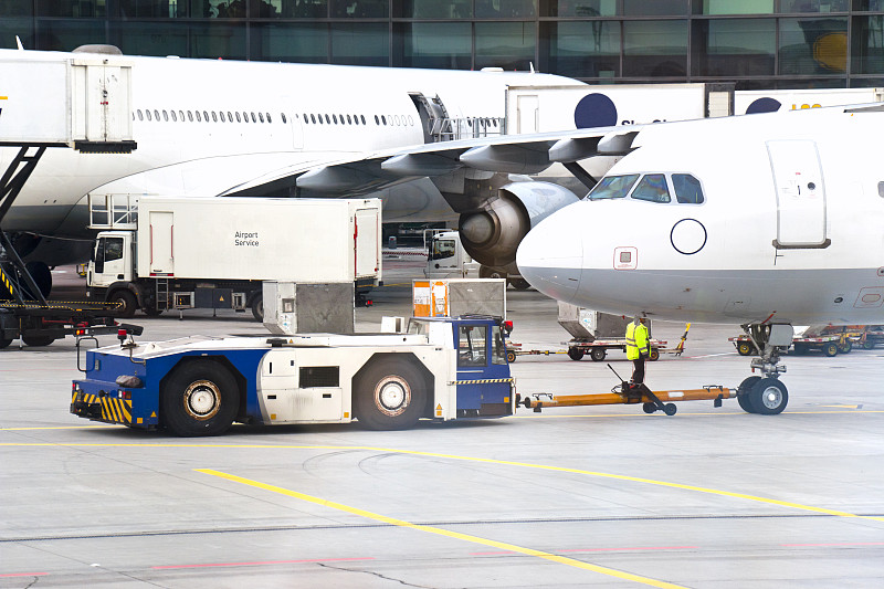 生物医药通过重庆多式联运速递到新加坡