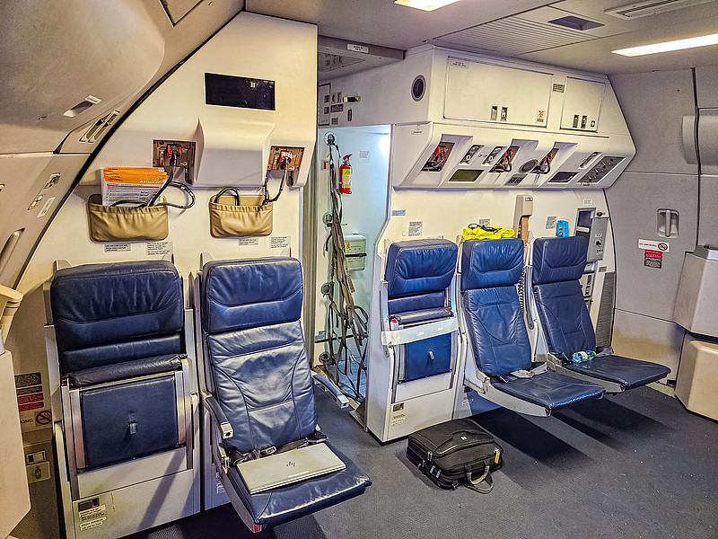 天津至新加坡的点钞机采用普货空运9天内送达