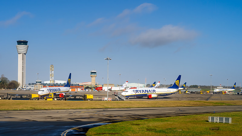 中国厦门至新加坡的圣诞装饰品采用拼货空运12天内速递到 中国厦门至新加坡的圣诞装饰品采用拼货空运12天内速递到