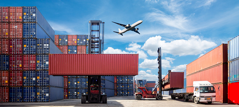 小家电采取深圳空运专线配送到新加坡