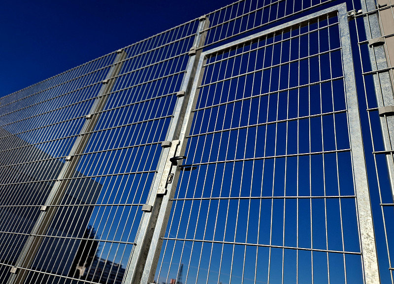 集成电路经过中国深圳海洋运输派送至新加坡