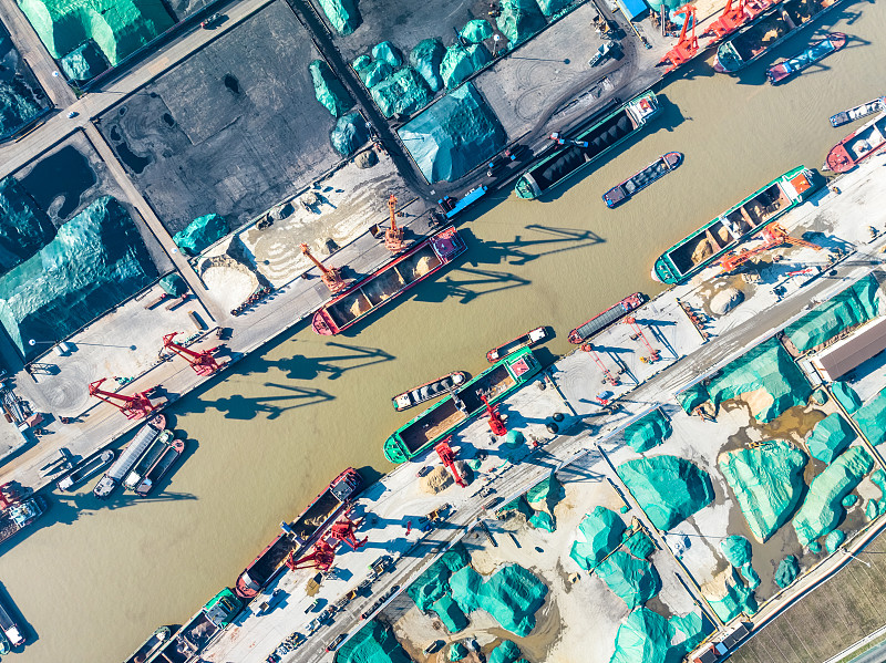 浴室柜/镜柜/储物架使用上海LCL海运运抵新加坡