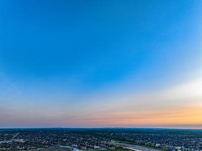 中国中山防水木使用拼货空运6天内送到新加坡