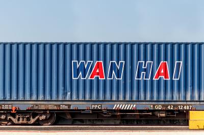 医疗设备利用厦门跨境联运运输到新加坡