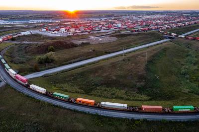 文化产品厦门门到门空运送到新加坡