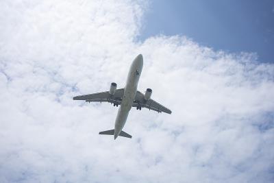 工业报警器采用中国海口标准空运送到新加坡