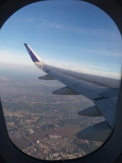 大麦选用中国哈尔滨飞机运输送达新加坡