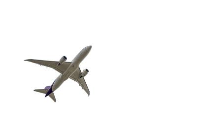 中国南京至新加坡的汽车半轴套管采用空运专线10天内速递到