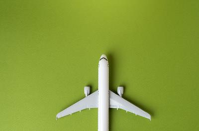 游戏手柄借助上海空运专线速递到新加坡