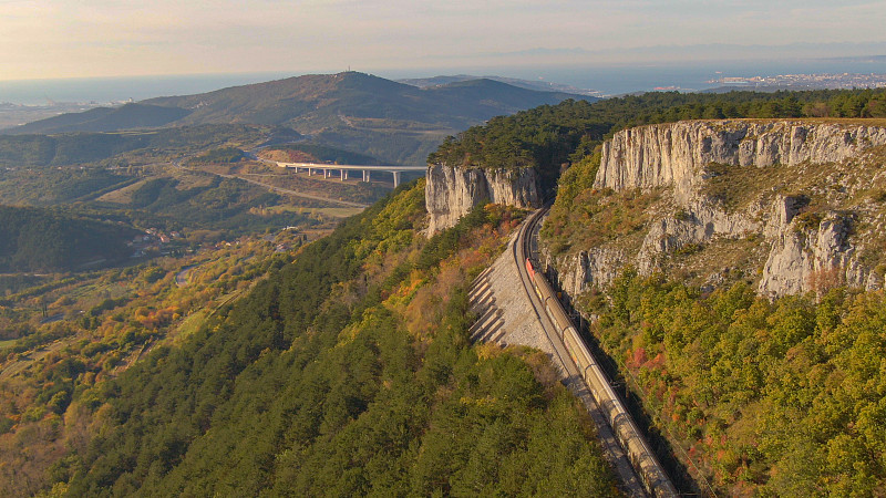 义乌货运代理公司有哪些?(义乌国际物流公司推荐)