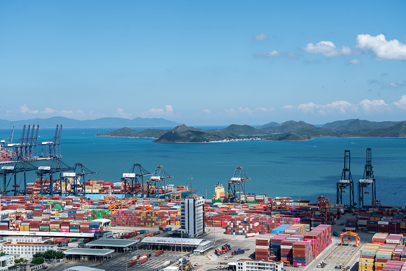 新加坡稳居国际海运世界领先的海事中心 新加坡稳居国际海运世界领先的海事中心