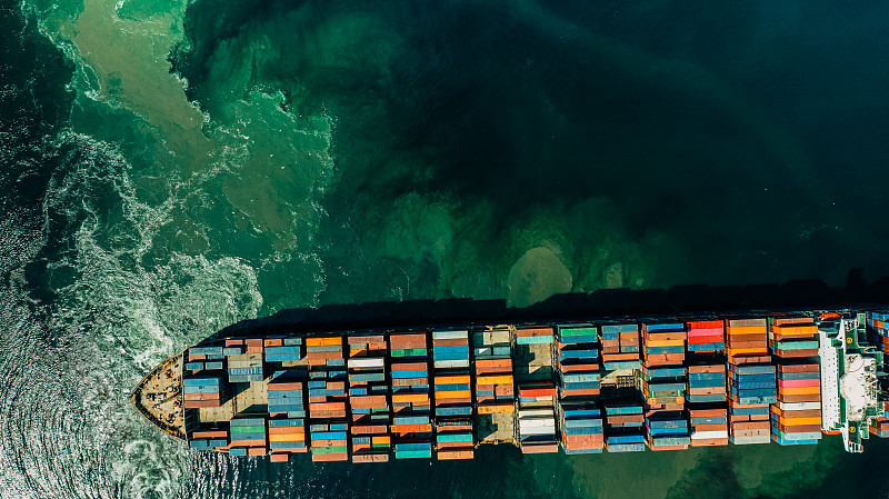 新加坡90%的国际海运集装箱船延误 新加坡90%的国际海运集装箱船延误