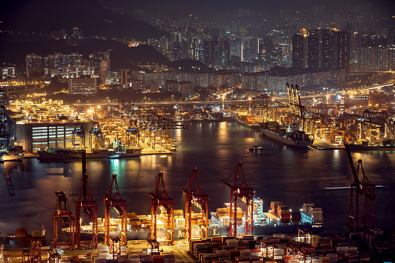 新加坡国际海运公司以优质的服务和高效的物流体系为贸易提供了坚实的支持 新加坡国际海运公司以优质的服务和高效的物流体系为贸易提供了坚实的支持