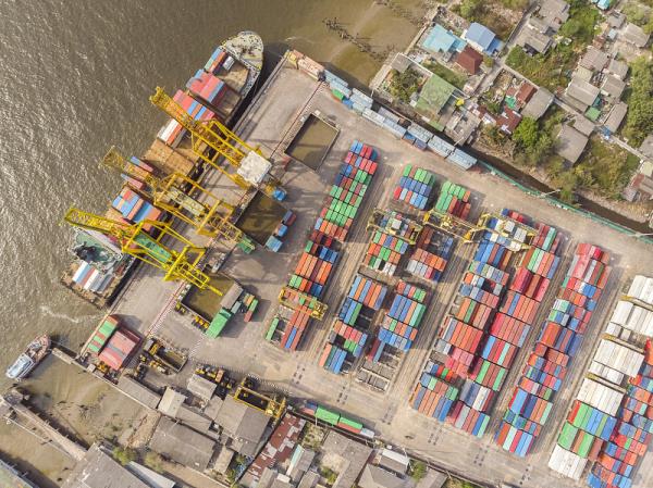 新加坡国际海运集装箱价格上涨了26%