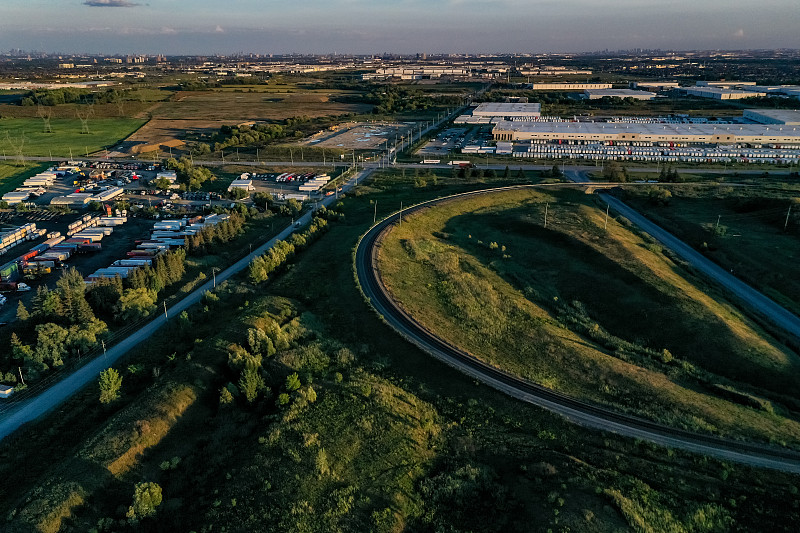 推荐这家中国回新加坡物流，海运¥388/m³空运¥22/KG酒类均可邮寄！