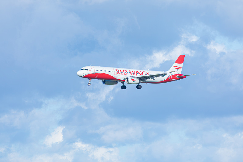 空运到新加坡，如何选择靠谱的专线服务？