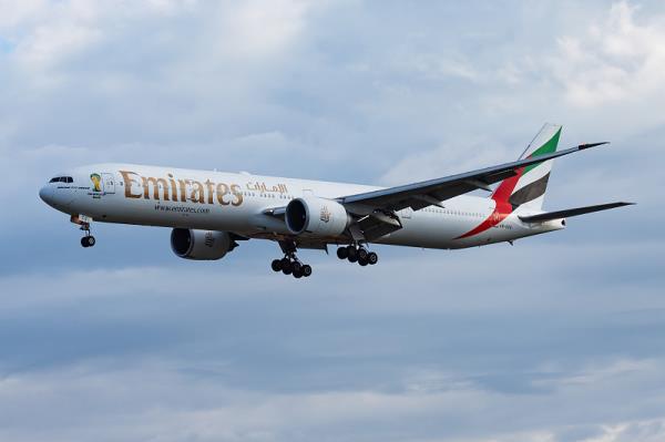 推荐一家中国回新加坡物流：最低价海运￥449/m³、空运￥19/KG